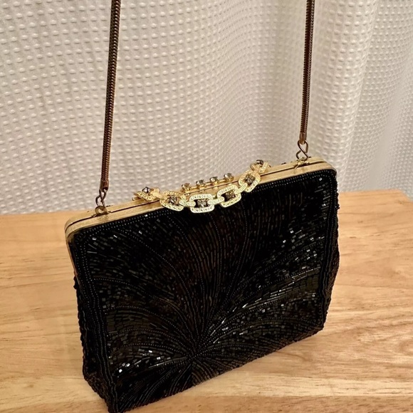 Vintage Walborg Black Beaded Evening Bag Clutch Purse Chain Strap Made in Macau - Picture 5 of 16